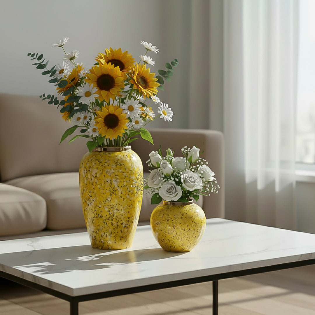 SOGA Home & Living Set – Gelbe und weiße Mini-Keramikvasen mit Blumenmotiv für elegante Wohndekoration