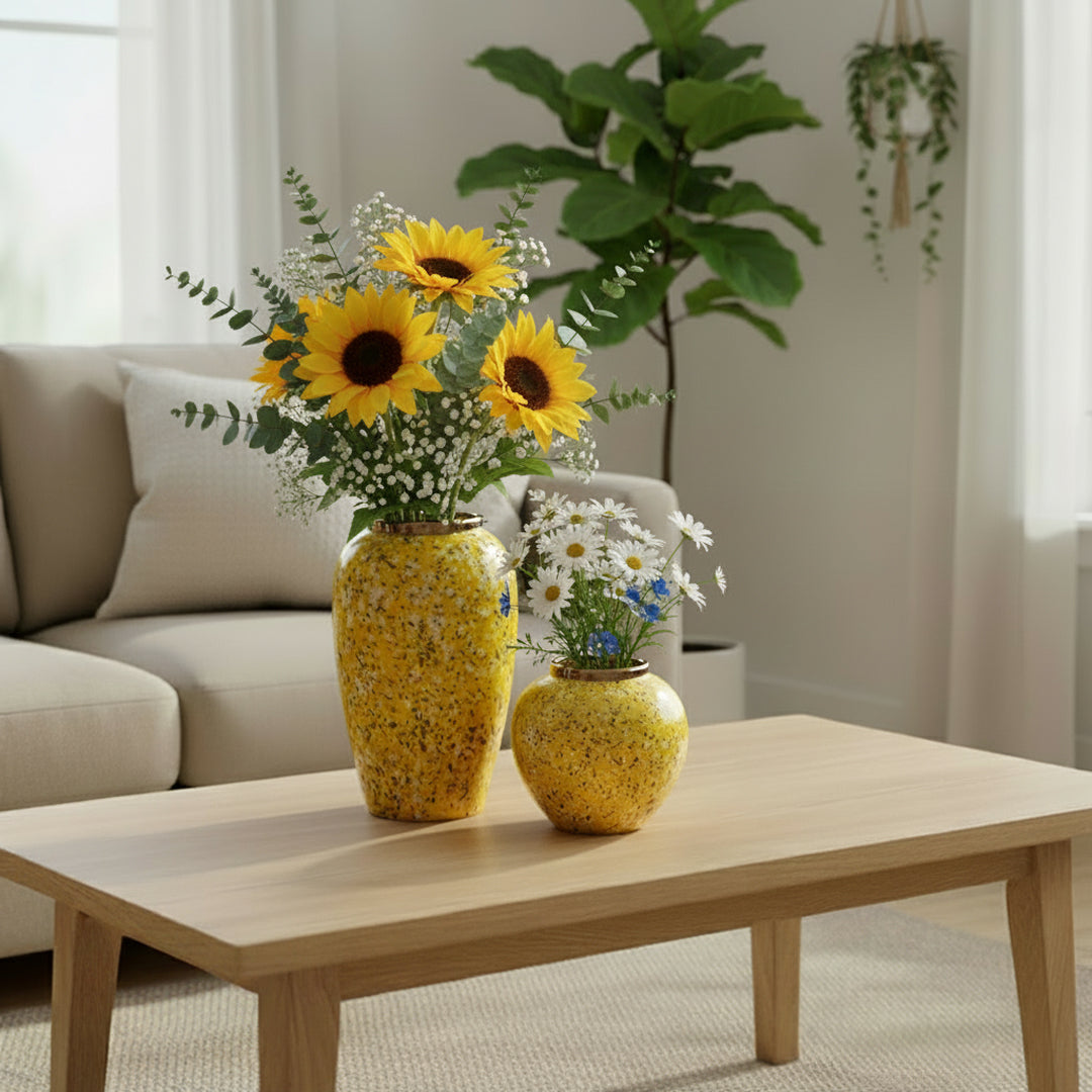 SOGA Home & Living Set – Gelbe und weiße Mini-Keramikvasen mit Blumenmotiv für elegante Wohndekoration